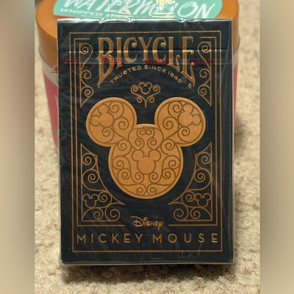 NWT Mickey Mouse Bicycle brand playing cards - Picture 1 of 1